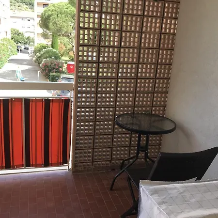 Beautiful With Balcony In Saint-raphael Apartamento